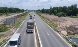 Mở rộng gấp đôi cao tốc huyết mạch đi miền Tây