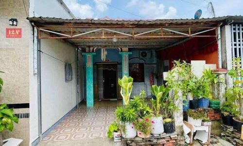 BÁN NHÀ TẠI KĐT CÀ MAI