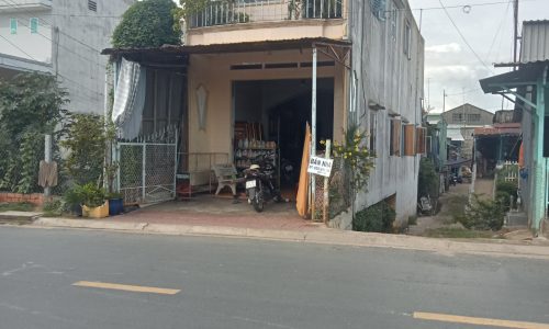 Chính chủ cần bán nhà mặt phố gần bên phà tx tân châu tỉnh An Giang