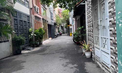 BÁN NHÀ TẠI TP.HCM