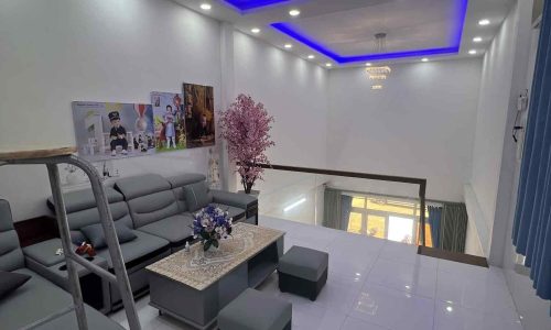 BÁN NHÀ TẠI P1 CŨ CÀ MAU