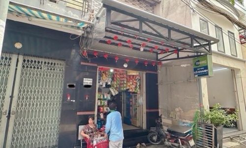 Cấn bán nhà tại Tân Bình