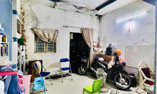 Bán nhà cấp 4 gần siêu thị chợ tại Thủ Đức