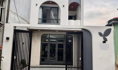 Bán Nhà nằm ở vị trí trung tâm quận Liên Chiểu, gần chợ, trường học tại Đà Nẵng