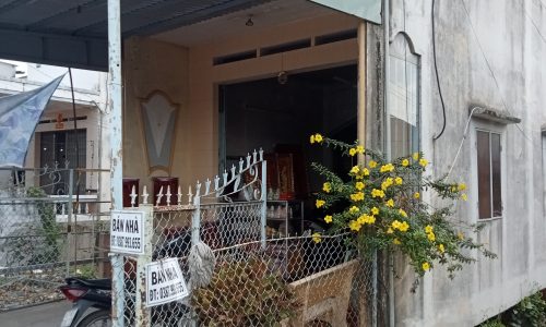 BÁN GẤP NHÀ MẶT PHỐ.78M . ĐƯỜNG LỚN THUẬN LỢI KINH DOANH.GIA 3 TỶ CÒN THƯƠNG LƯỢNG LẠI VỚI NGƯỜI THIỆN CHÍ